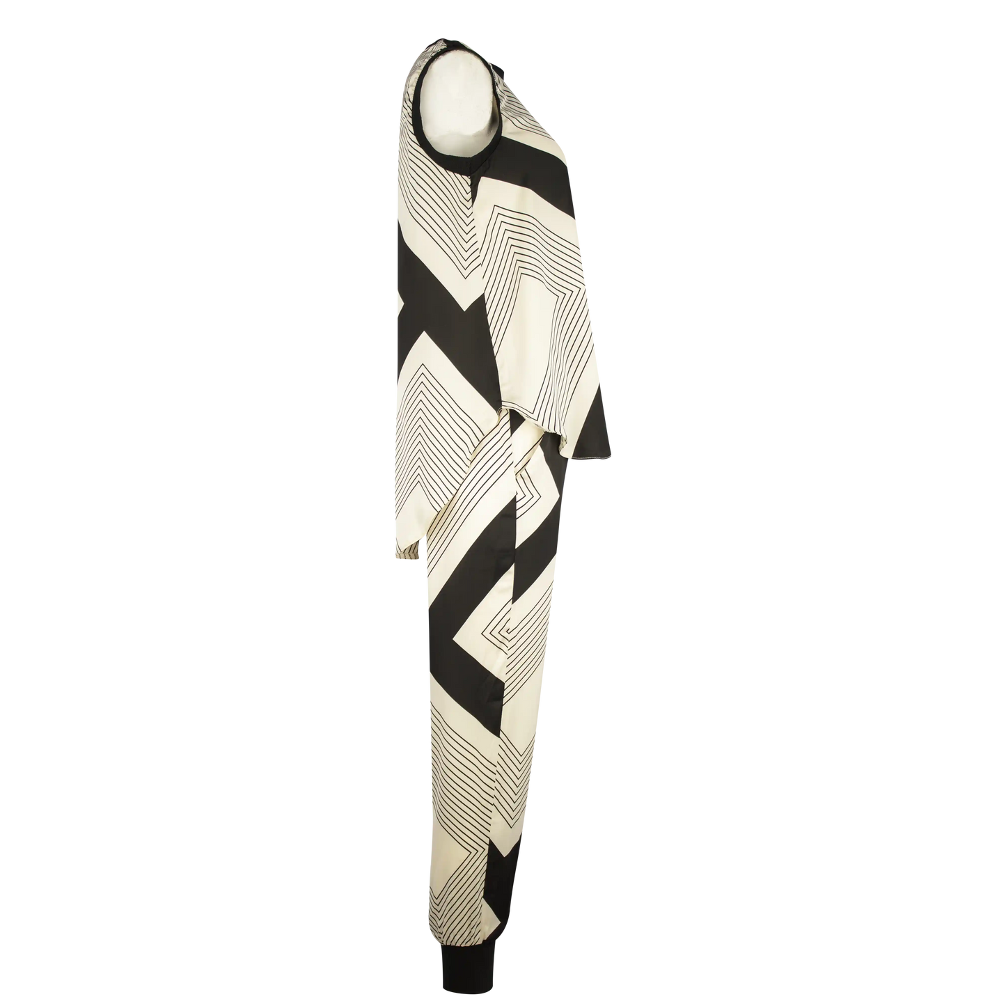 LEEZY Zig Zag Black Ivory Outfit Sets Leigh Schubert