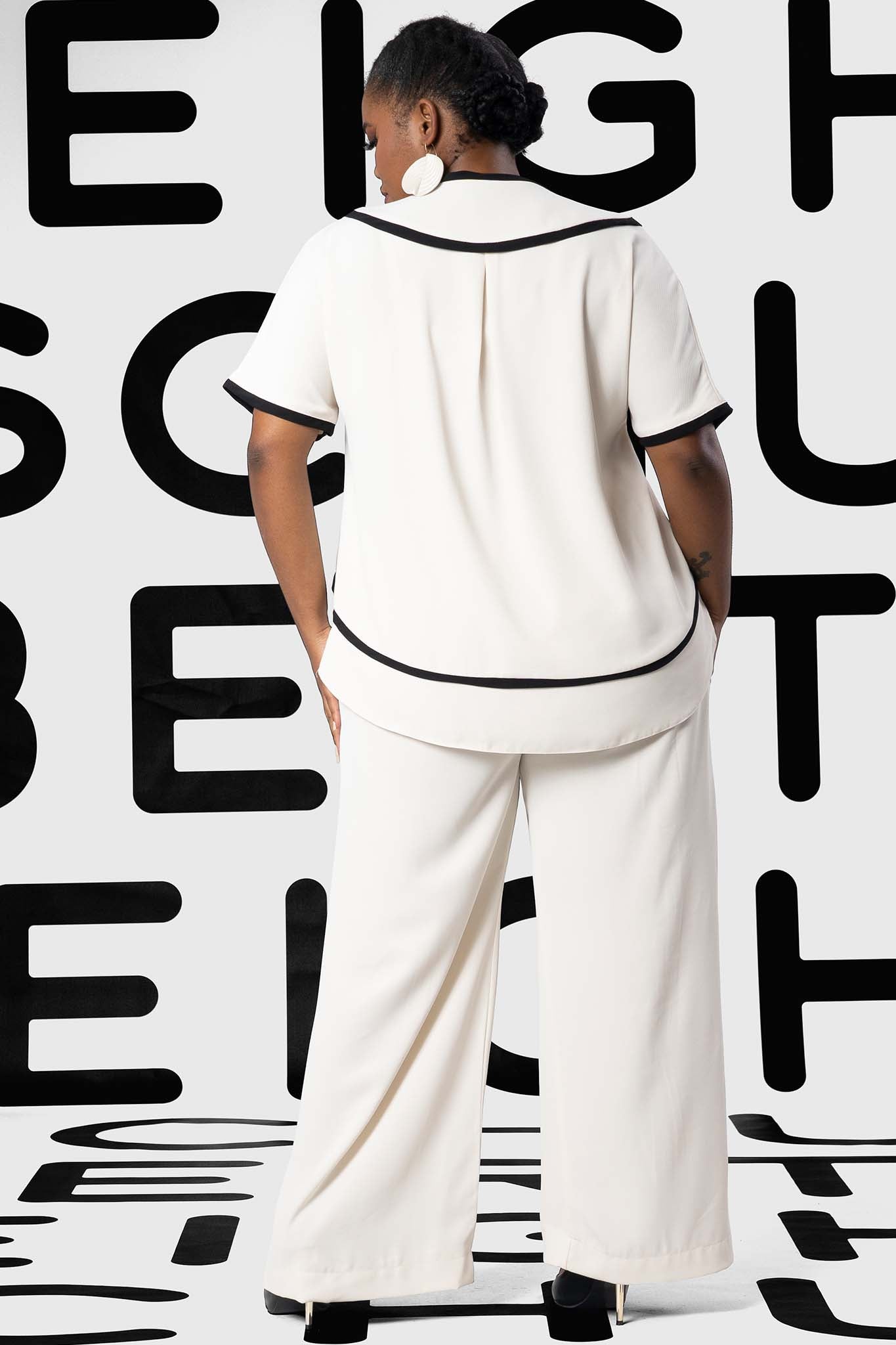 LOS ANGELES Ivory Black Outfit Sets Leigh Schubert