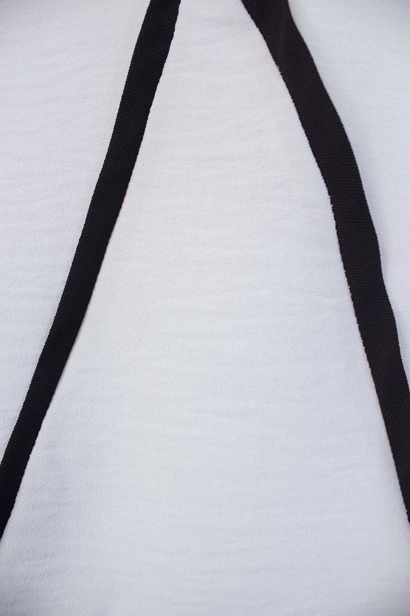 LOS ANGELES Ivory Black Outfit Sets Leigh Schubert