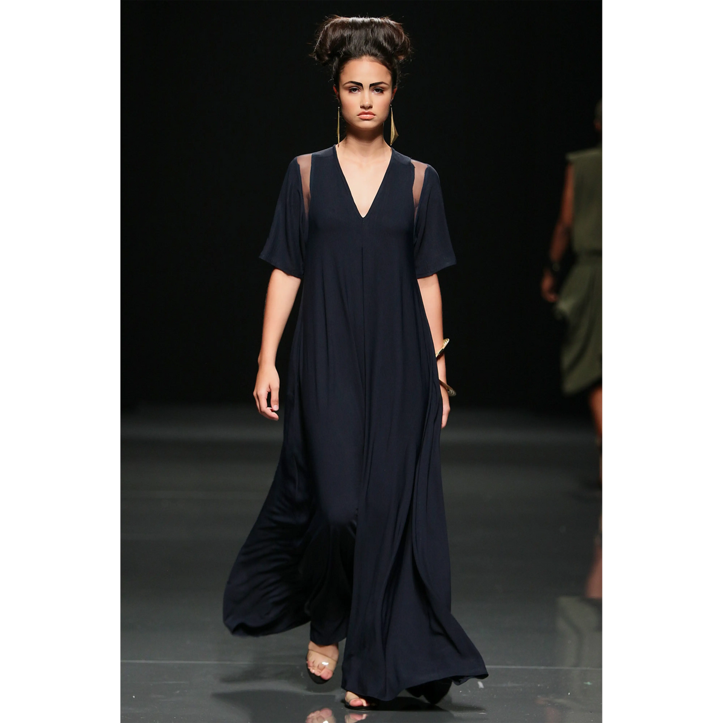HELLEN Black Dresses Leigh Schubert