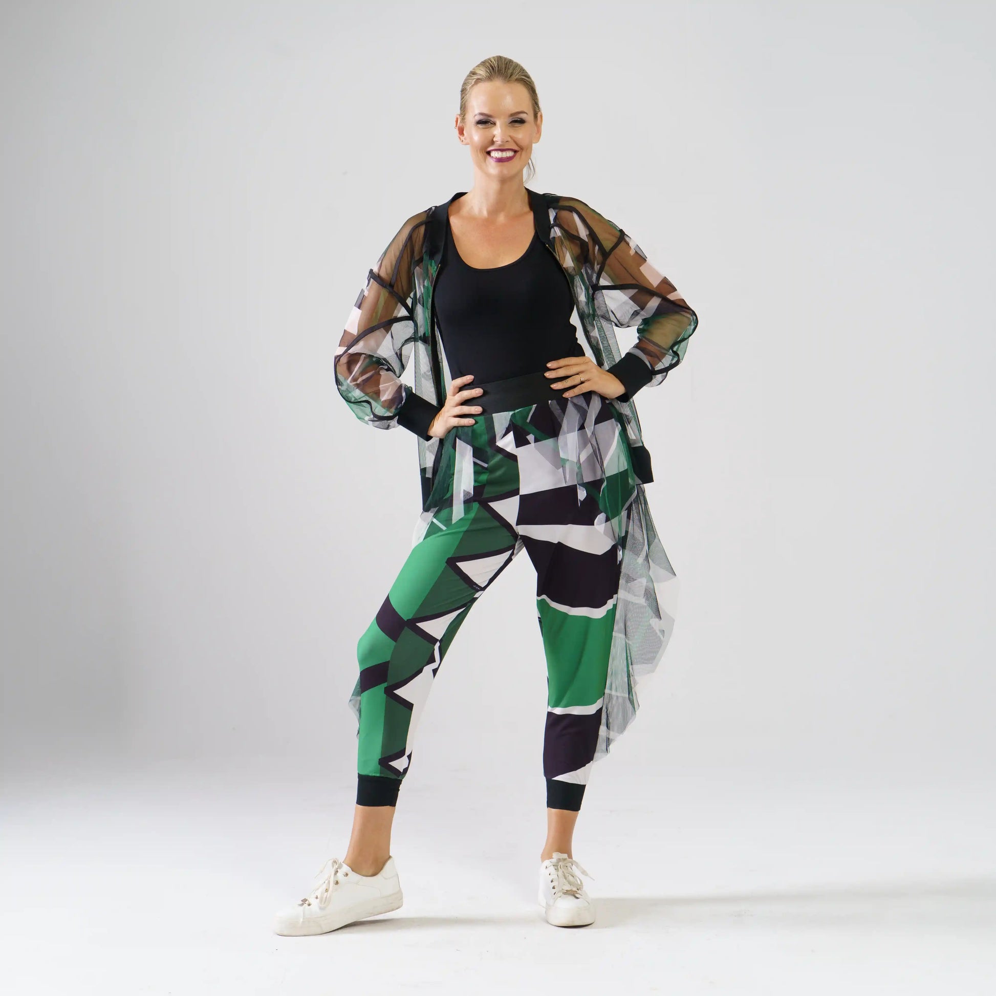 RAMONE Print Jayden Greens w Black Shirts & Tops Leigh Schubert