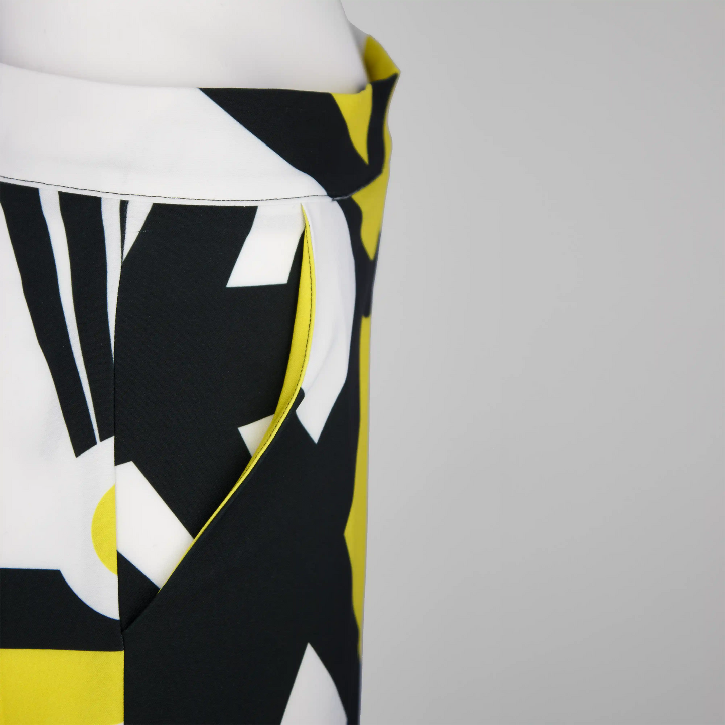 BOND Chad Citroen Print Coats & Jackets Leigh Schubert