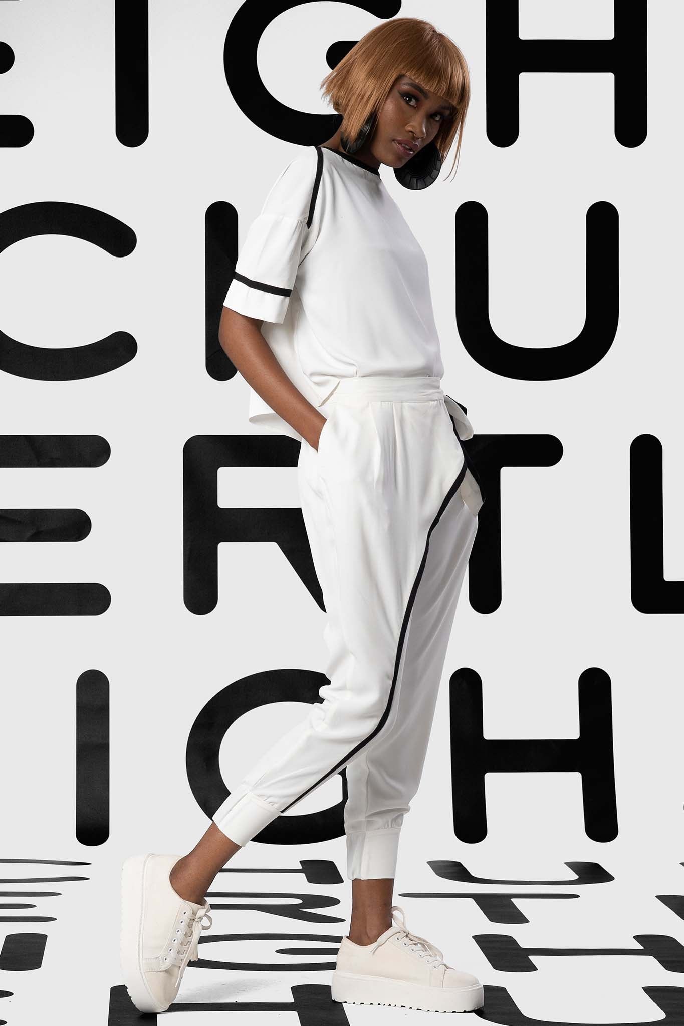 CRICKET Black Ivory