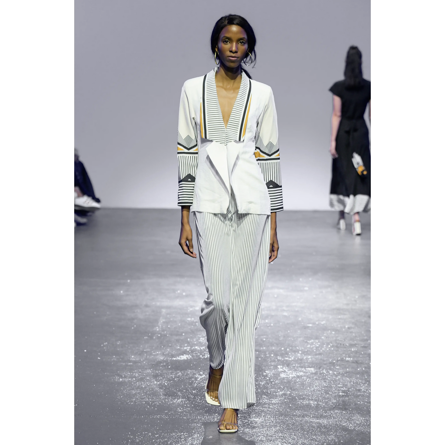 FOX-TROT White Pants Leigh Schubert