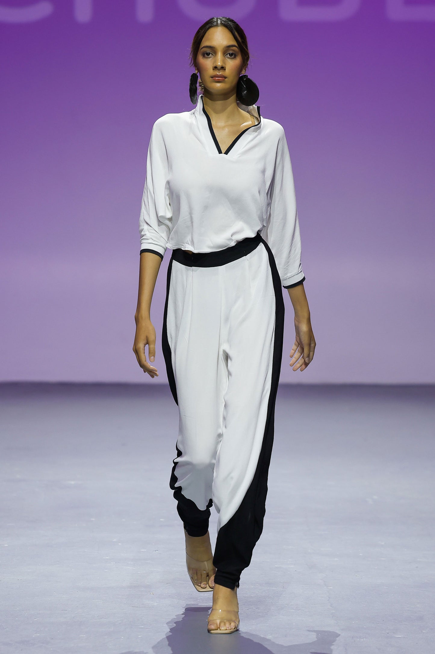 SEBASTIAN Pants White Black Leigh Schubert