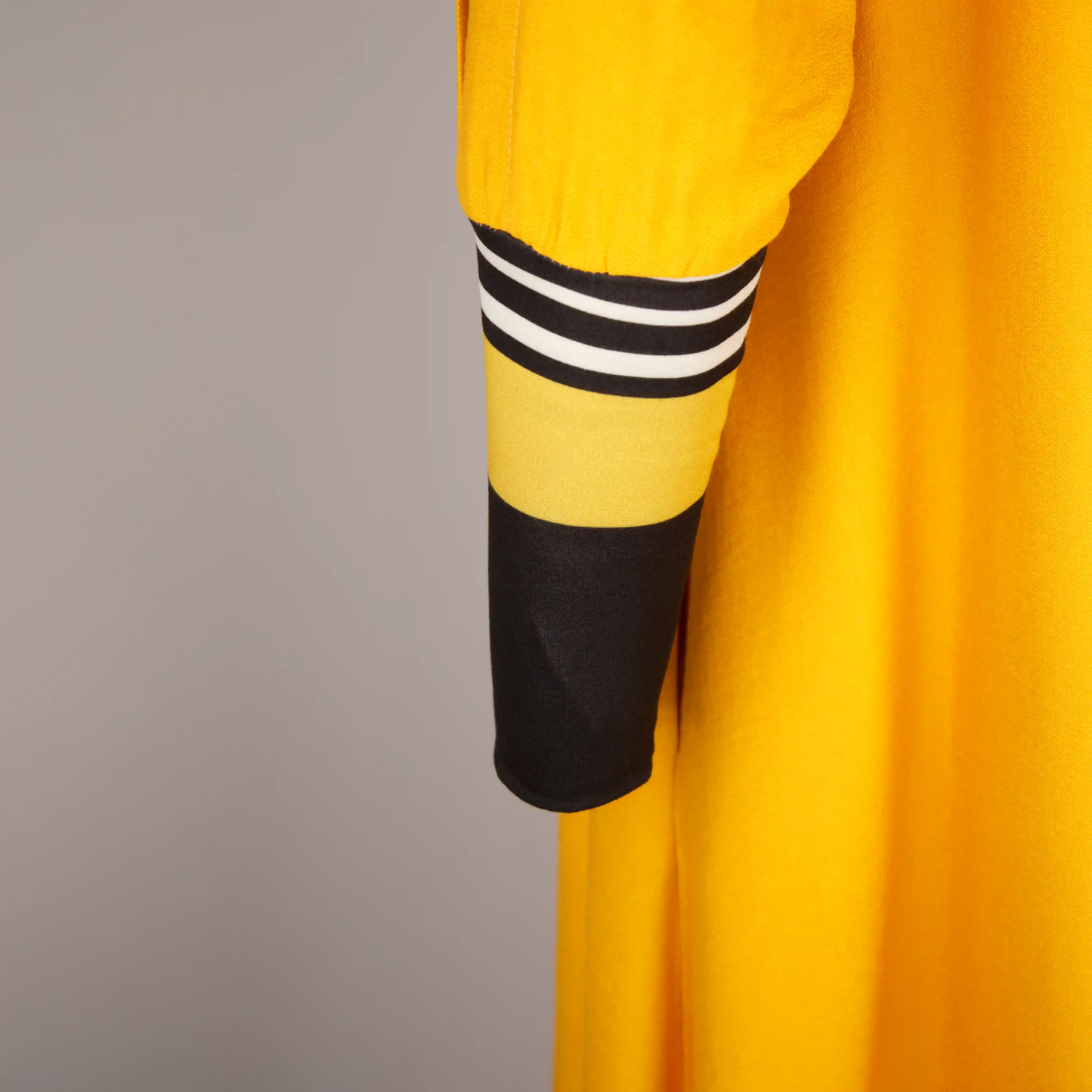 GREENWHICH Honey Dresses Leigh Schubert