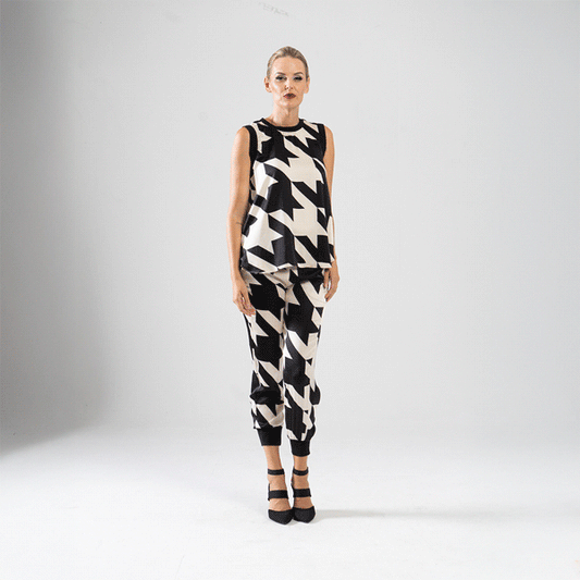 LEEZY Zig Zag Black Ivory Outfit Sets Leigh Schubert