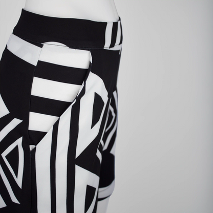 AYGENT SHORTS Airforce Black White Shorts Leigh Schubert