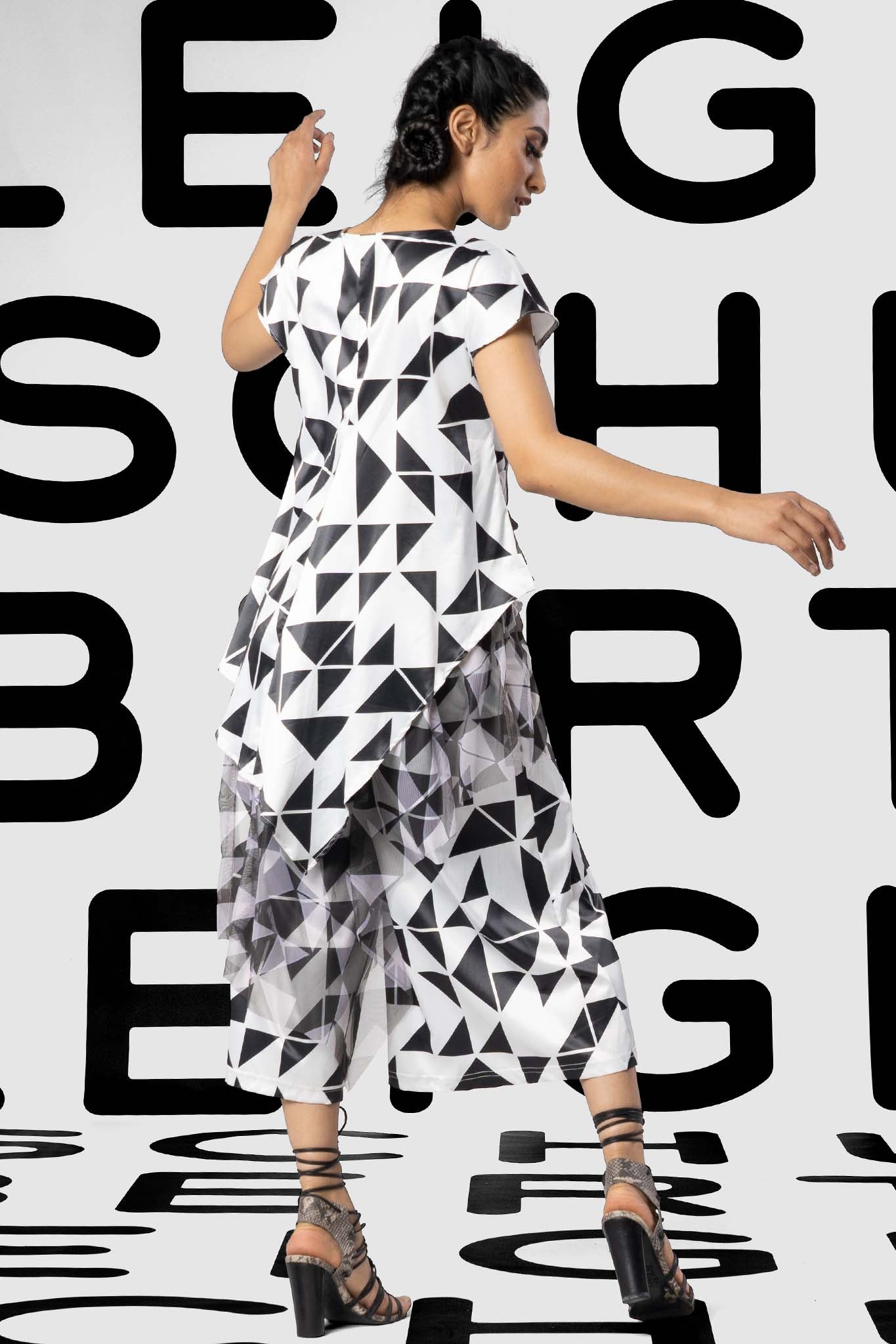 Leigh Schubert DAVIDSON Grid Print Ivory Black.