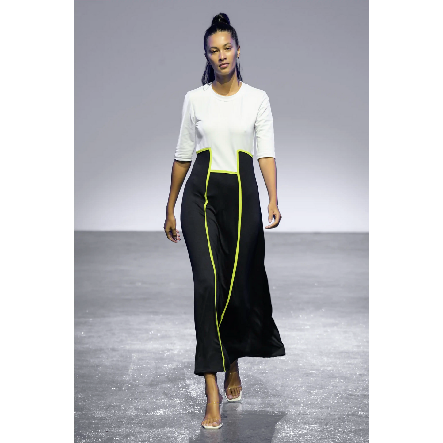 Leigh Schubert Dresses DORA White Black Citroen