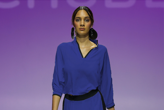 GIZA Top Royal Leigh Schubert