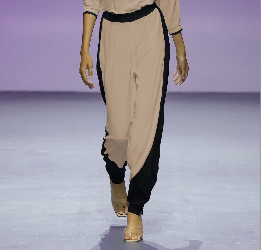 SEBASTIAN Pants Stone Black Leigh Schubert