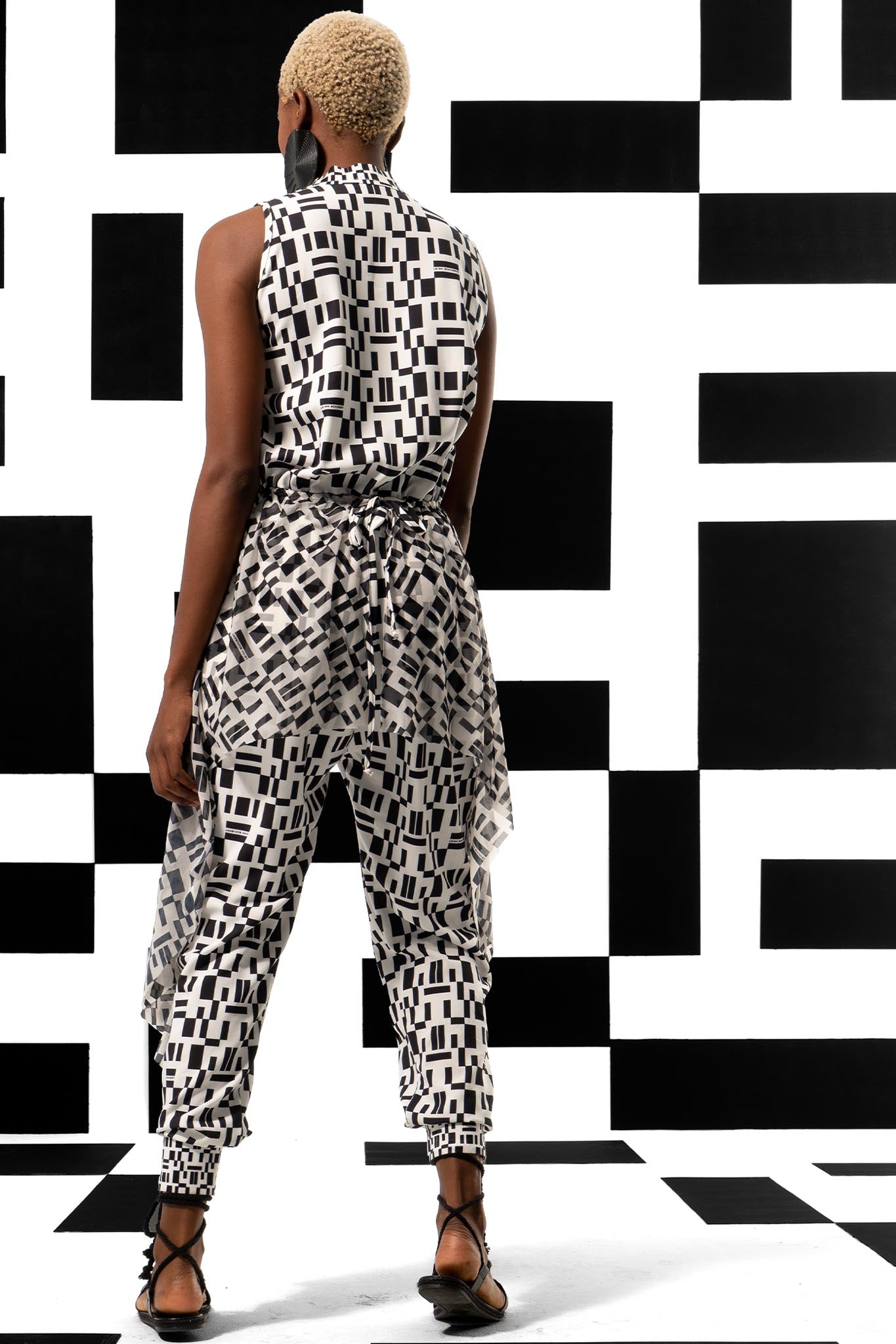 Leigh Schubert Jumpsuits & Rompers BOBBY Ivory black Geo