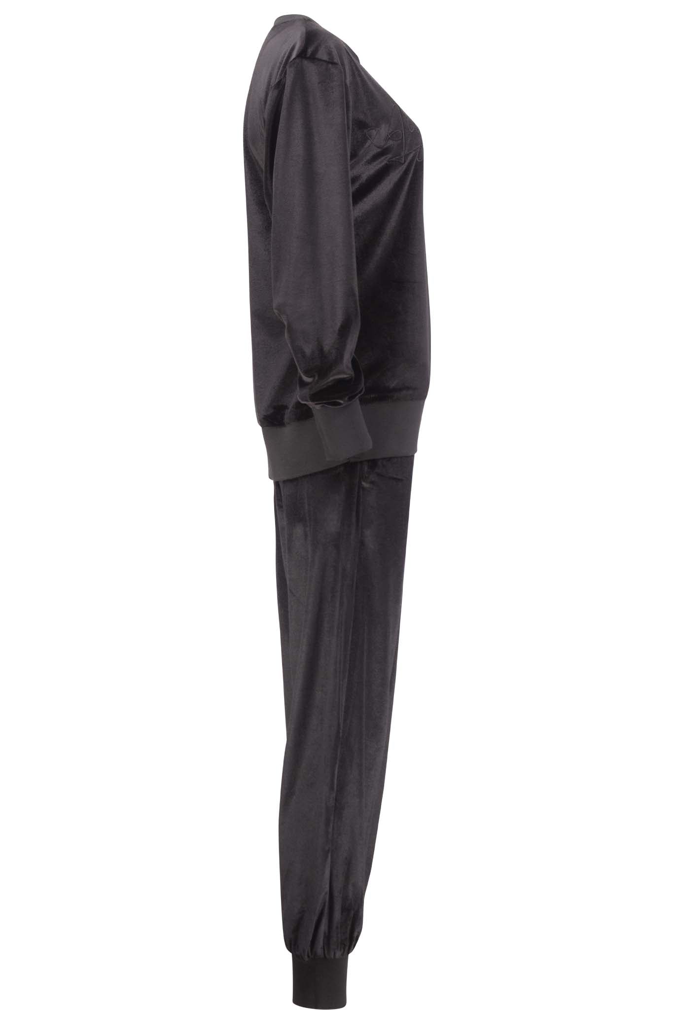 VELLAR Black Velour