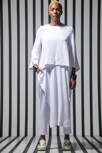 JOHNSON White Pants Leigh Schubert