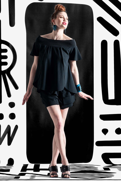 MILLY Navy Shorts Leigh Schubert