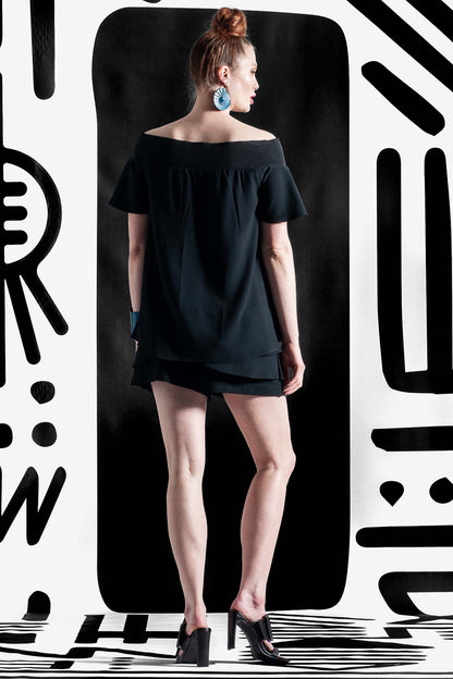MILLY Navy Shorts Leigh Schubert